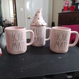Soulmate/ perfect match mug set with creamer n lid. New
